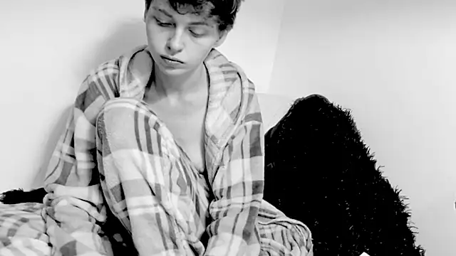 nyxofempusa online show from 10/04/25, 02:09