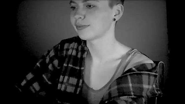 Snapshot of nyxofempusa chatting on 01/10/26, 11:20 nyxofempusa online show from 01/10/26, 11:20