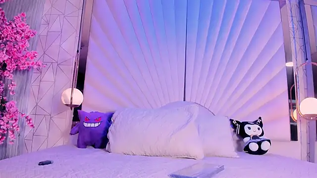 VesperVelvet online show from 05/02/26, 05:01