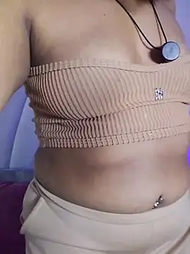 Kaylachannell online show from 05/06/26, 03:35
