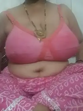 Snapshot of chocobbsneha567 chatting on 06/12/26, 11:31 chocobbsneha567 online show from 06/12/26, 11:31
