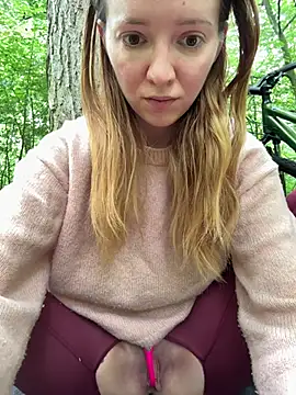FayeFlame online show from 06/15/26, 10:28
