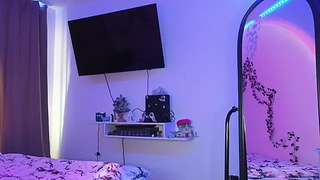 Candy Flosse online show from 10/27/25, 10:41