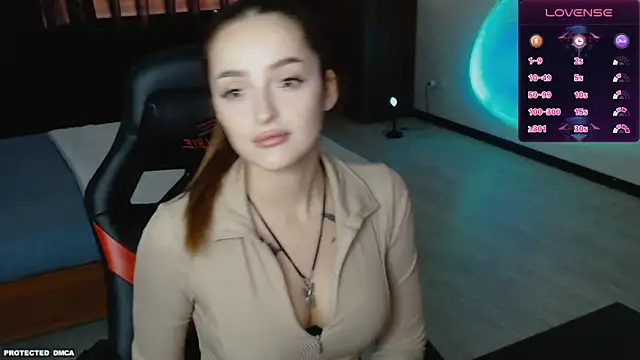 Snapshot of wwwlexicom chatting on 11/22/25, 09:08 wwwlexicom online show from 11/22/25, 09:08