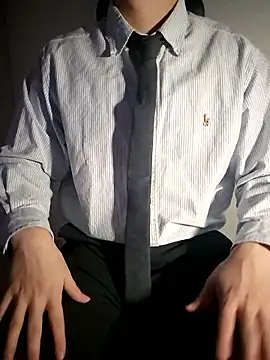 Snapshot of 111owo111 chatting on 10/31/25, 01:12 111owo111 online show from 10/31/25, 01:12