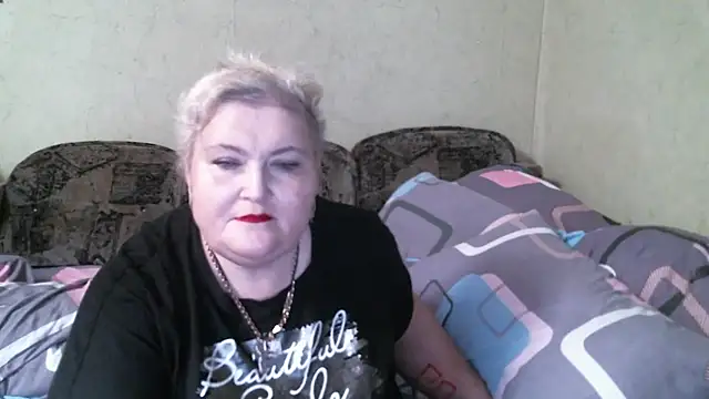 Snapshot of Lana555 chatting on 05/19/26, 08:48 Lana555 online show from 05/19/26, 08:48