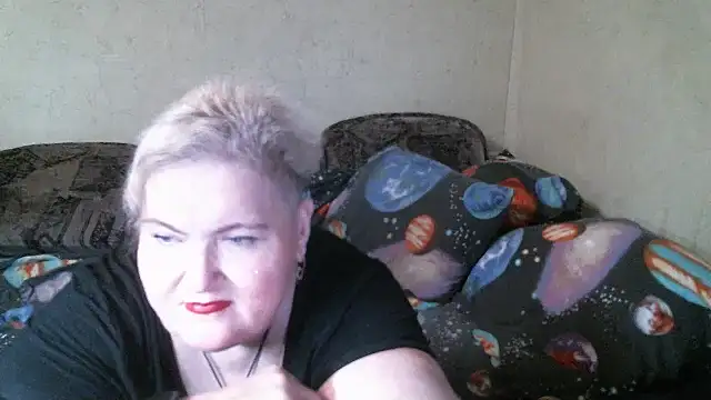 Snapshot of Lana555 chatting on 06/11/26, 09:46 Lana555 online show from 06/11/26, 09:46