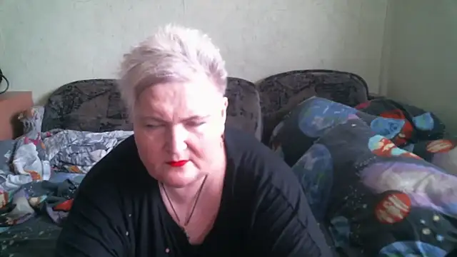 Snapshot of Lana555 chatting on 06/17/26, 11:23 Lana555 online show from 06/17/26, 11:23