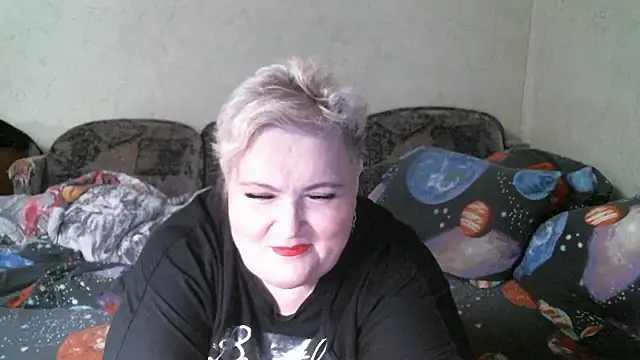 Snapshot of Lana555 chatting on 06/18/26, 09:19 Lana555 online show from 06/18/26, 09:19