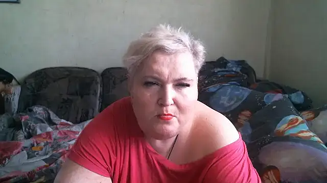 Snapshot of Lana555 chatting on 06/20/26, 10:40 Lana555 online show from 06/20/26, 10:40