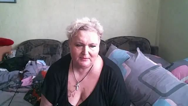 Snapshot of Lana555 chatting on 07/25/26, 08:45 Lana555 online show from 07/25/26, 08:45