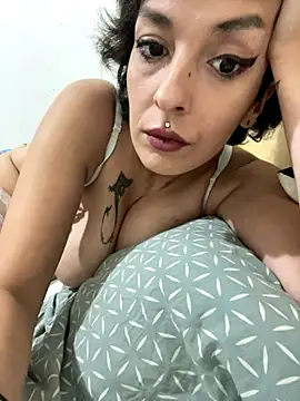 Piggiteablacktea online show from 09/24/25, 08:01