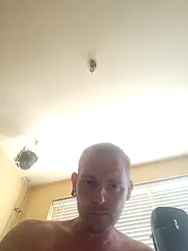 piercingpik online show from 07/07/26, 10:30