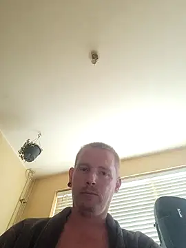 piercingpik online show from 07/08/26, 02:43