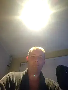 piercingpik online show from 07/22/26, 08:00