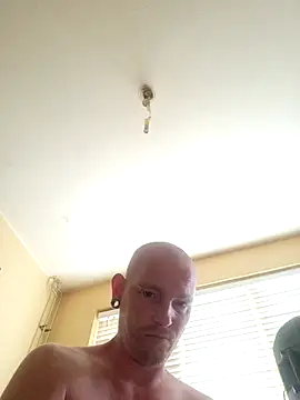 piercingpik online show from 08/07/26, 10:28