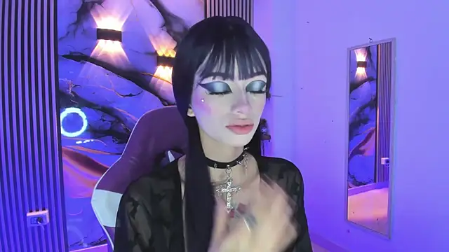 chloe jacksonn online show from 06/18/26, 05:06
