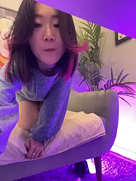 AikoYamada online show from 11/04/25, 06:45