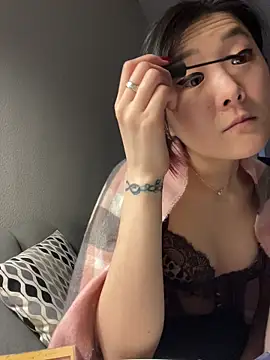 AikoYamada online show from 11/14/25, 05:28