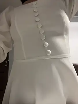 AikoYamada online show from 11/28/25, 07:11