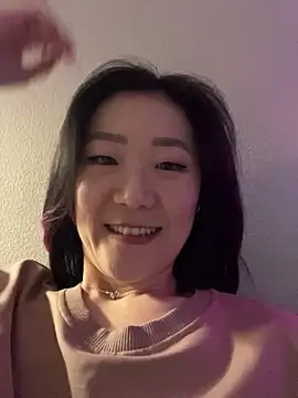 AikoYamada online show from 12/01/25, 07:35