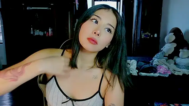 Snapshot of Shisuku_Sophi chatting on 07/08/26, 10:47 Shisuku Sophi online show from 07/08/26, 10:47