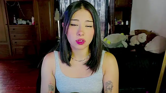 Snapshot of Shisuku_Sophi chatting on 07/09/26, 01:59 Shisuku Sophi online show from 07/09/26, 01:59