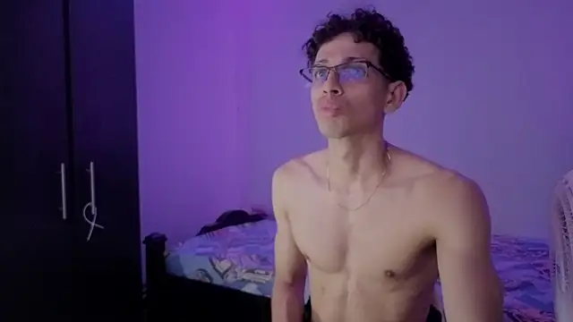 Snapshot of Mike_777king chatting on 03/19/26, 04:16 Mike 777king online show from 03/19/26, 04:16