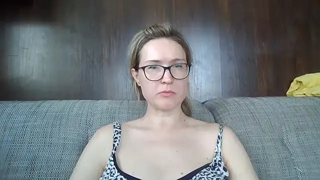 Jugira online show from 06/18/26, 12:20