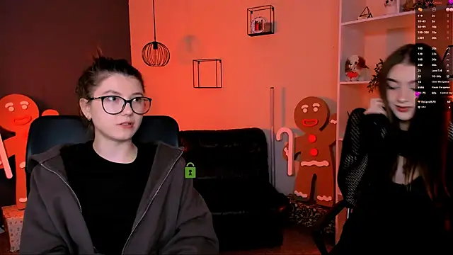 Snapshot of barbara_crazy chatting on 12/23/25, 11:08 barbara crazy online show from 12/23/25, 11:08