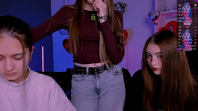 Snapshot of barbara_crazy chatting on 03/03/26, 07:53 barbara crazy online show from 03/03/26, 07:53