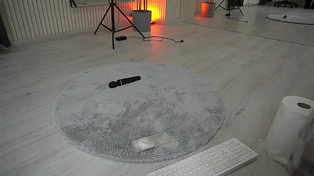 EmmaBlanco online show from 10/08/25, 03:48