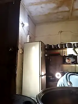 RFeltomWhitJ online show from 10/30/25, 01:45