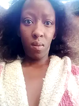 RFeltomWhitJ online show from 11/22/25, 04:00