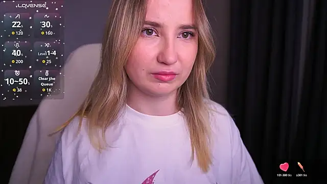 SofieBloom online show from 10/22/25, 08:19