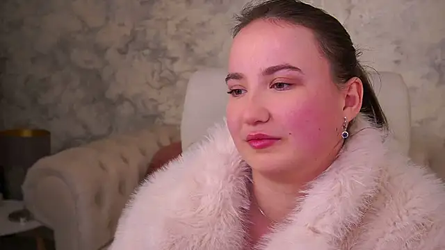 Snapshot of SofieBloom chatting on 02/13/26, 11:23 SofieBloom online show from 02/13/26, 11:23