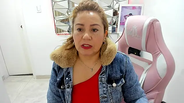 camixxx m online show from 06/25/26, 11:48
