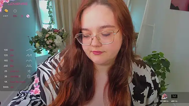 Neko Moor online show from 09/30/25, 08:36