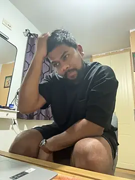 Snapshot of CrazyShashank chatting on 11/24/25, 08:30 CrazyShashank online show from 11/24/25, 08:30