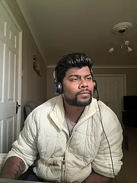 Snapshot of CrazyShashank chatting on 02/25/26, 11:20 CrazyShashank online show from 02/25/26, 11:20