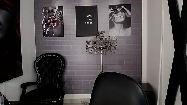 Snapshot of aleesha_cameron02 chatting on 11/09/25, 01:20 aleesha cameron02 online show from 11/09/25, 01:20