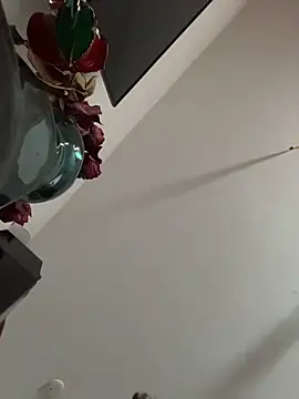 Lars2306 online show from 10/21/25, 08:59