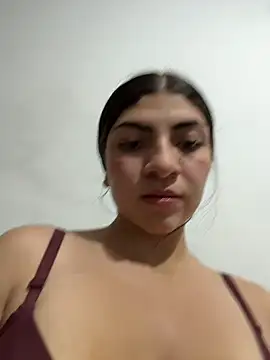 Snapshot of arieel__722 chatting on 01/17/26, 04:28 arieel 722 online show from 01/17/26, 04:28