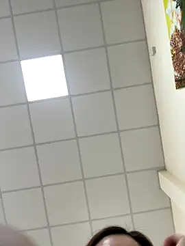 PhuongNhi21 online show from 11/04/25, 01:38