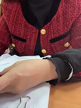 PhuongNhi21 online show from 11/29/25, 03:09