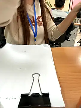 PhuongNhi21 online show from 12/05/25, 01:58