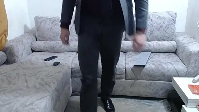 Victor Maitland online show from 10/15/25, 03:39