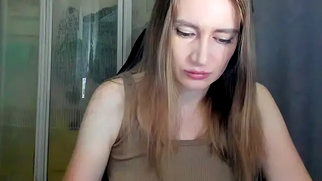 JessFoxxx online show from 06/03/26, 02:25