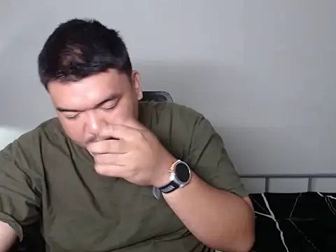 Snapshot of arthur_shelby2 chatting on 12/21/25, 02:51 arthur shelby2 online show from 12/21/25, 02:51