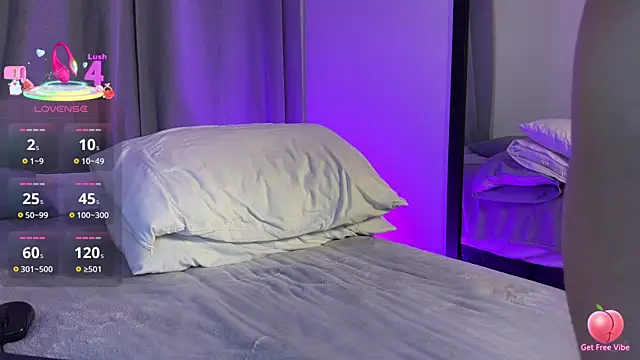 Snapshot of Esteban_av chatting on 11/18/25, 02:10 Esteban av online show from 11/18/25, 02:10